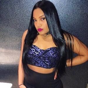 Meet your Posher, Esmirna